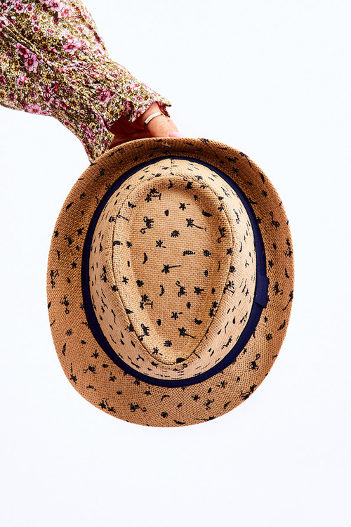 Children's hat with palm trees and animals beige 