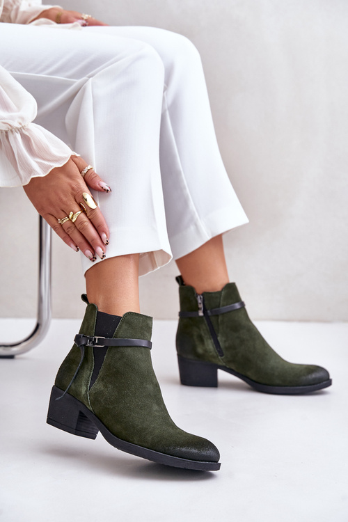 Insulated suede ankle boots with a zipper dark green Zazoo 60478