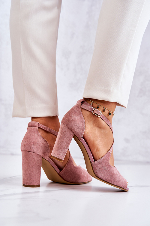 Suede Sandals On A Bar Pink Lorita