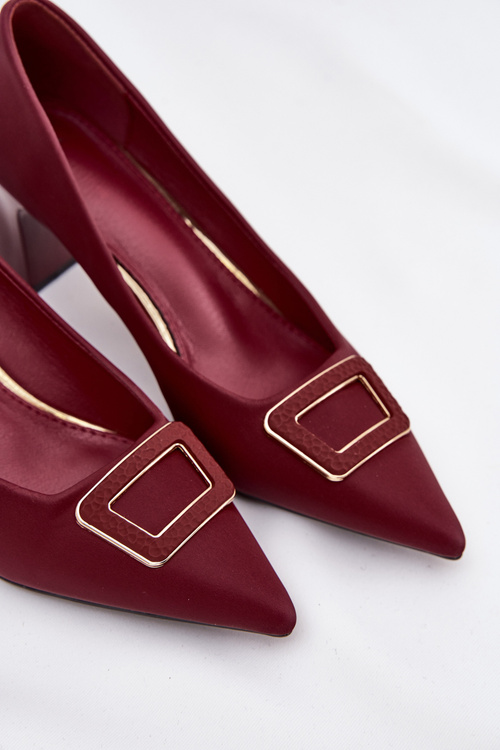 Heels With Decorative Buckle Burgundy Seriva