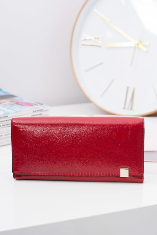 Large Ladies Red Fashionable Wallet Gold Lock