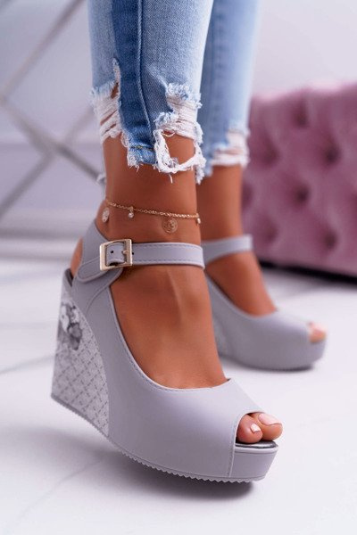 Women's Grey Sandals On Anchor Nemesis