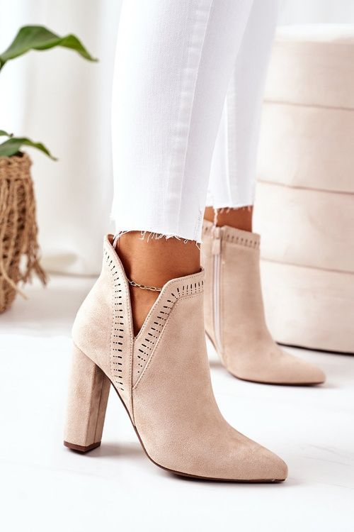 Insulated Boots On A Block Heel Beige Sally