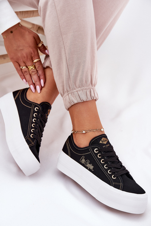 Women's fabric platform sneakers Lee Cooper LCW-25-31-3431L black