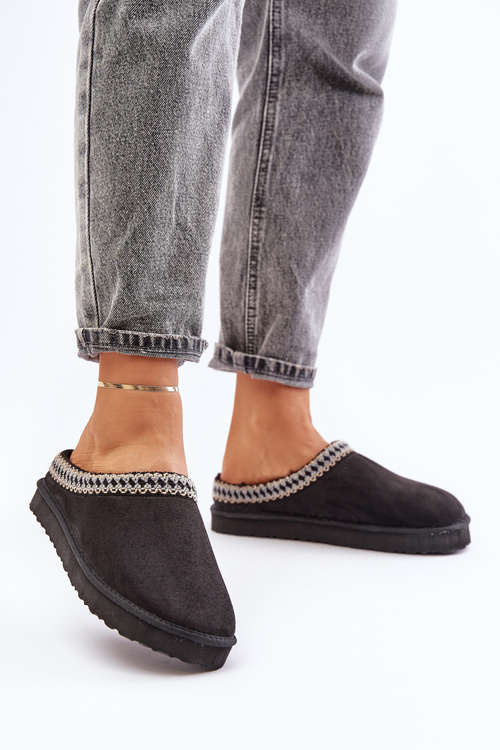 Kapcie Damskie Z Haftem Czarne Inblu FX000021