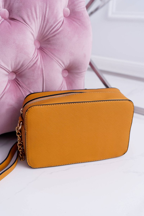 Handbag Over the Shoulder with Golden Chain Honey