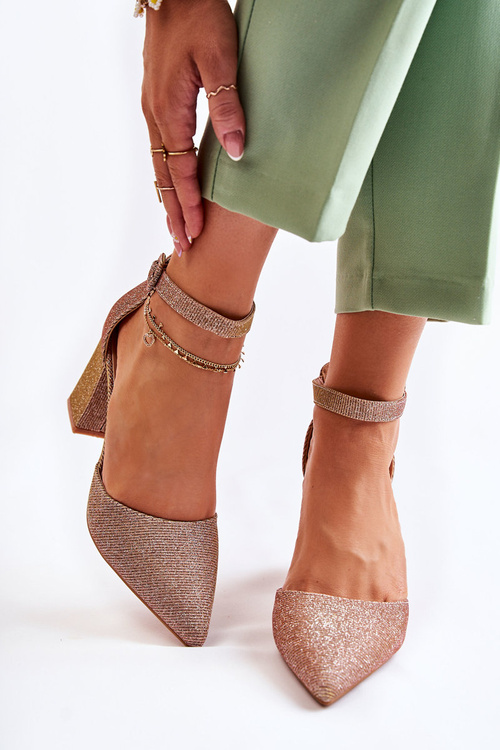 Shiny Pumps On A Bar Dark gold Amira