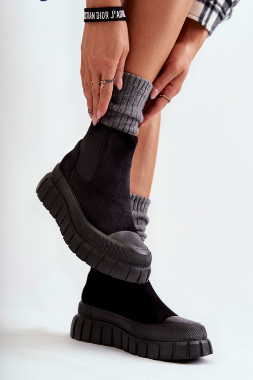 Fashionable Slip-On Boots On The Platform Black Jenna