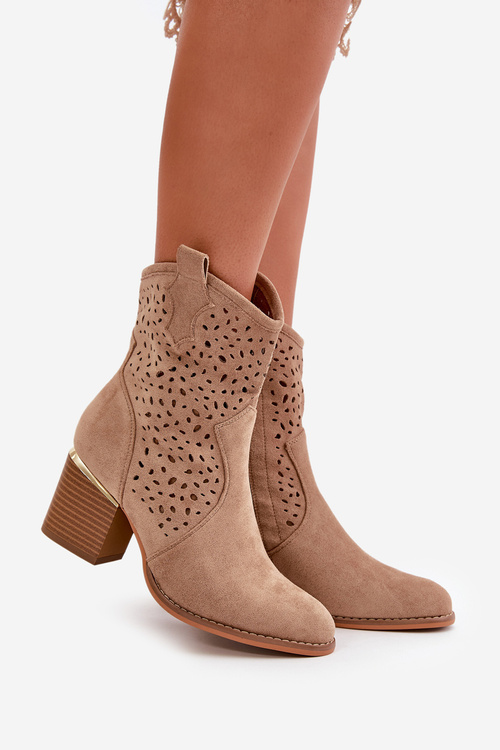 Botki Z Eko Zamszu Zapinane Na Zamek Ażurowe Na Słupku Ciemnobeżowe Sevana