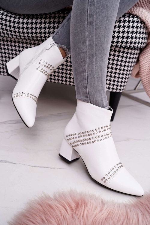 Women's Stiletto Pointed Booties White Primma