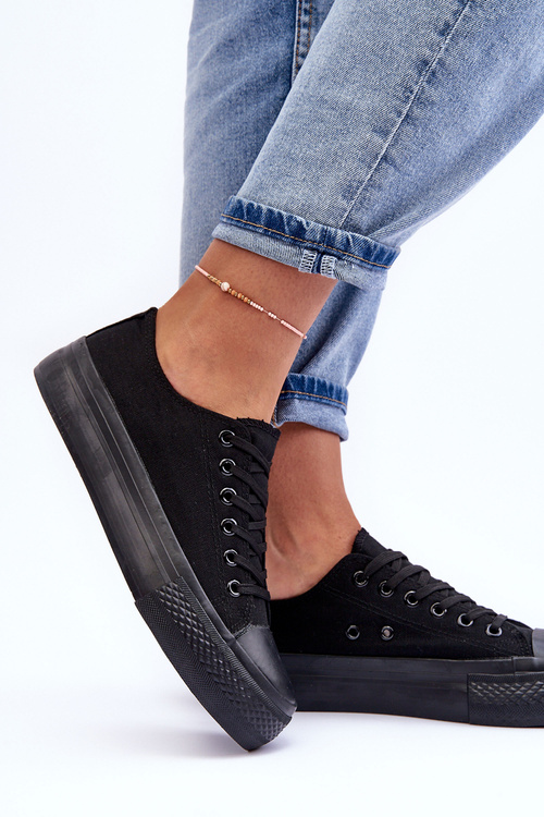Low Classic Sneakers on Platform Black Jazlyn