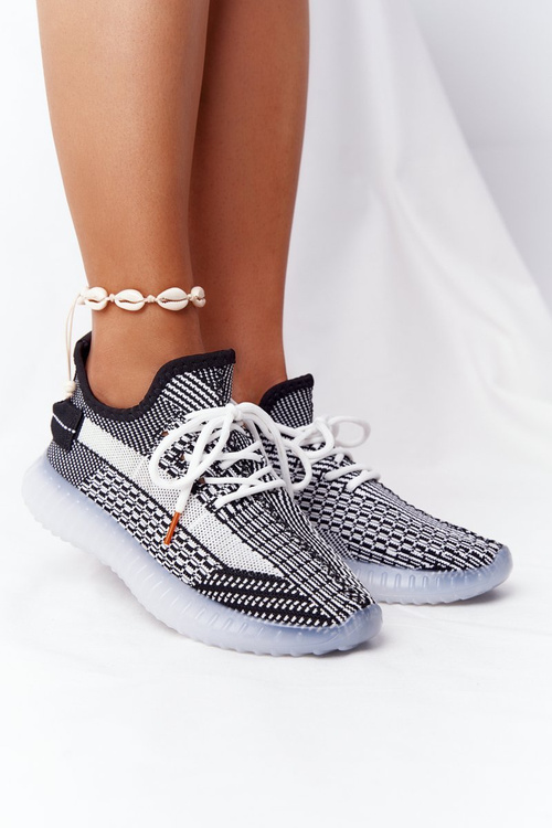 Women's Sports Shoes On A Rubber Sole Black Freestyler