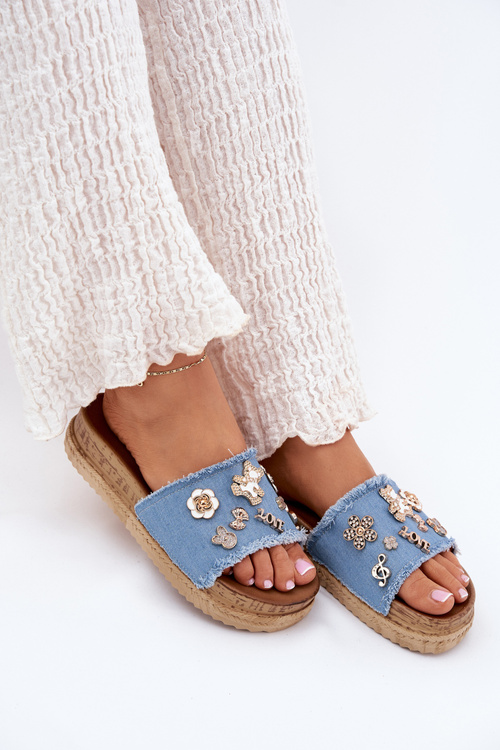 Women's sandals with golden embellishments on the platform blue Rigasta