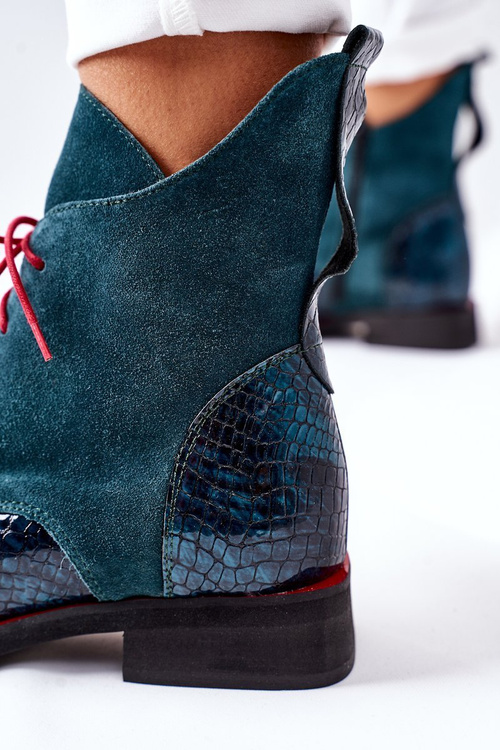 Leather Boots With A Crocodile Pattern Green Cheyenne