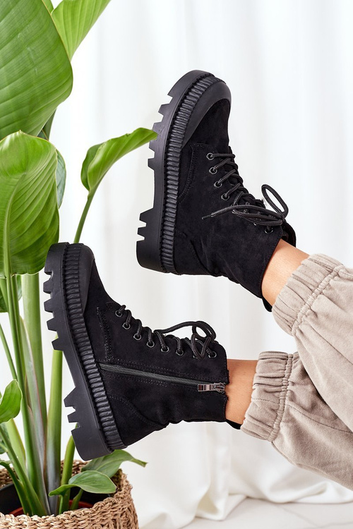 Suede Chelsea Boots Black Here I Am