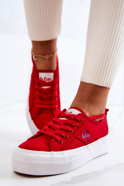 Sneakers On A Platform Lee Cooper LCW-22-31-0834L Red