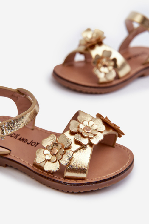 Children's sandals adorned with flowers, fastened with velcro, golden Fagossa