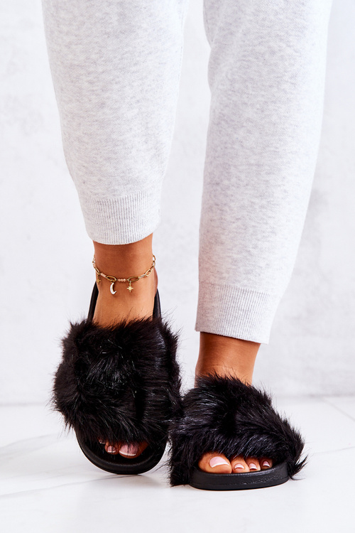 Klapki Futrzane Gumowe Gruba Podeszwa Czarne Pollie