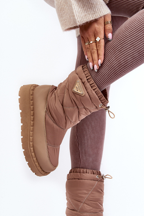 Women's snow boots on thick sole in dark beige Lureta