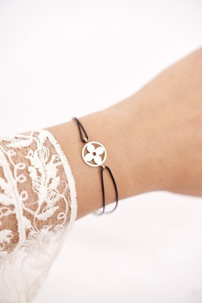 Women's Bracelet Black String Celebrity Gold Clover Clara