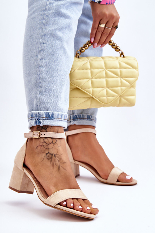 Low Heel Suede Sandals Beige Quincy