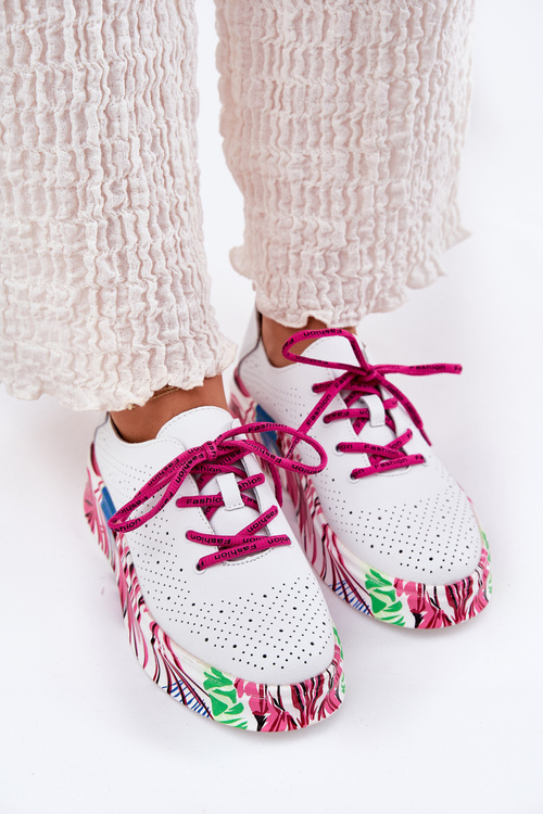 Women's Leather Sneakers On Patterned Platform Vinceza 88017 White