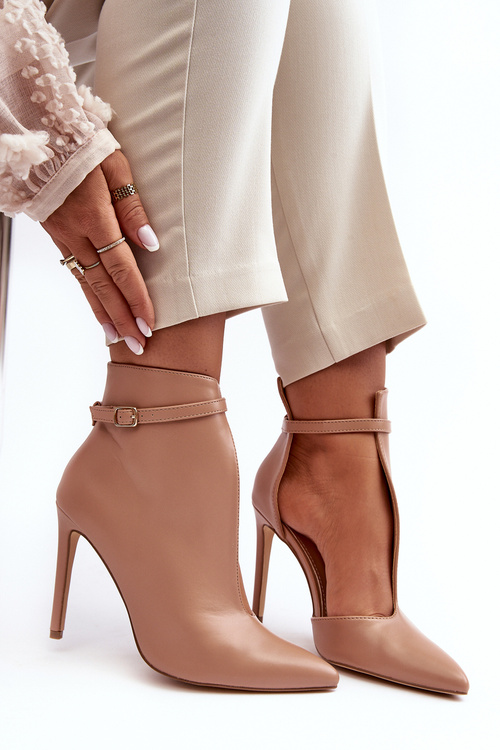 Women's Leather Heels on Stiletto Beige Amalundi