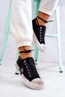 Black || White
