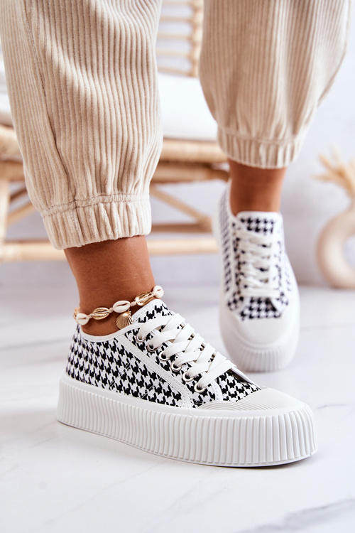Low Sneakers On Platform White And Black Mischa