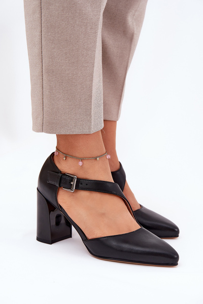 Leather Heels With Buckle Vinceza 91133 Black