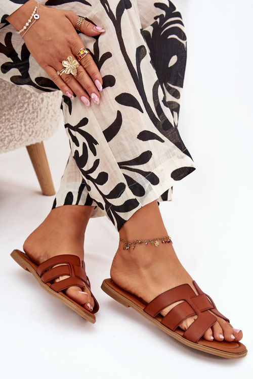 Women's sandals on flat heel Camel Mirona