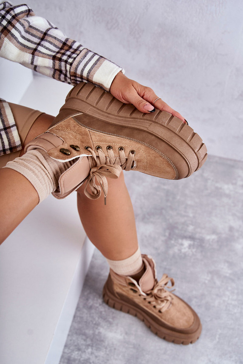 Comfortable Boots On The Platform Dark beige Sanchio