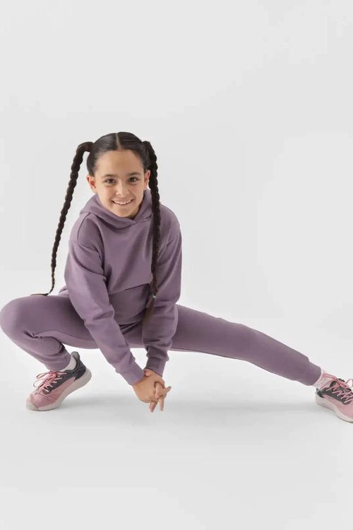 Dziewczęce Spodnie Dresowe Joggery 4F 4FJWMM00TTROF0828-51S Fioletowe