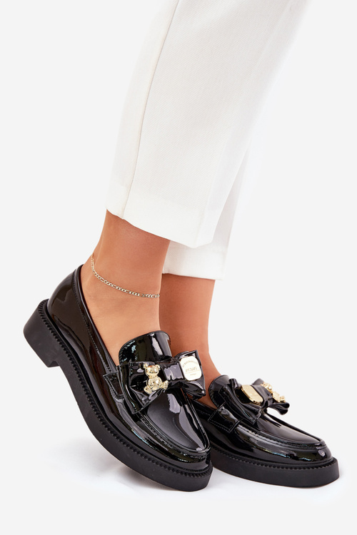 Lacquered moccasins with bow and decorative brooch black Leandriel