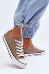 Classic Low Women's Sneakers beige Vegas