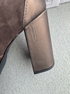 Suede Pumps On Heel Brown Laura Messi 2702