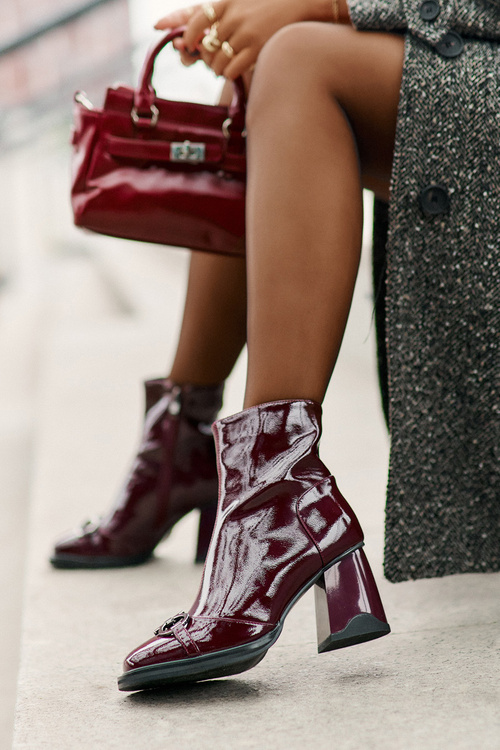 Botki Lakierowane Ocieplane Obcas Słupek Bordowe D&A MR880-021