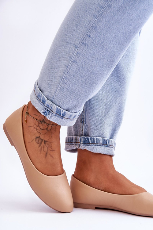 Leather Classic Beige Ballerina Flats Stacee