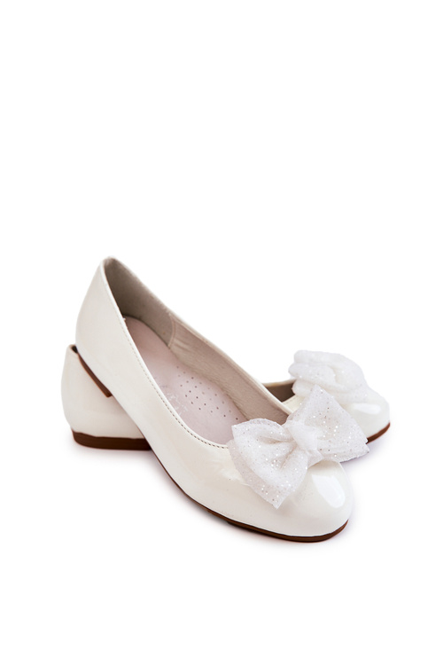 Balerinki Dziecięce Lakierowane Ozdobna Kokarda Białe Zolly