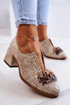Leather shoes with crocodile pattern With Beige Delaver Decoration
