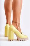 Fashionable Pumps On A Massive Platform Yellow Margott 