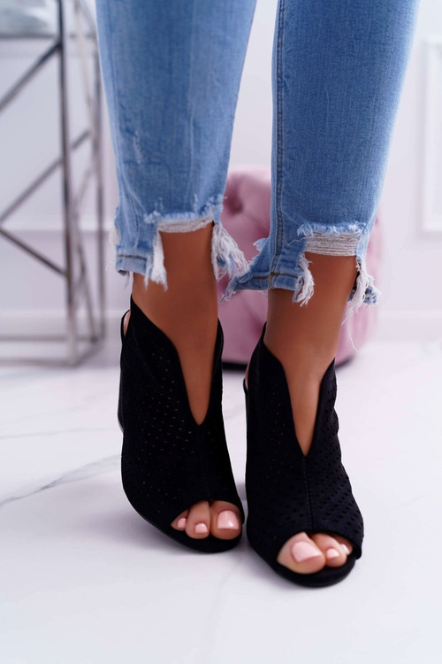 Women's Peep Toe Sandals Black Nevienna