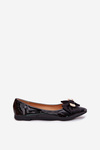 Glossy ballerinas with bow and gold brooch black Rivona