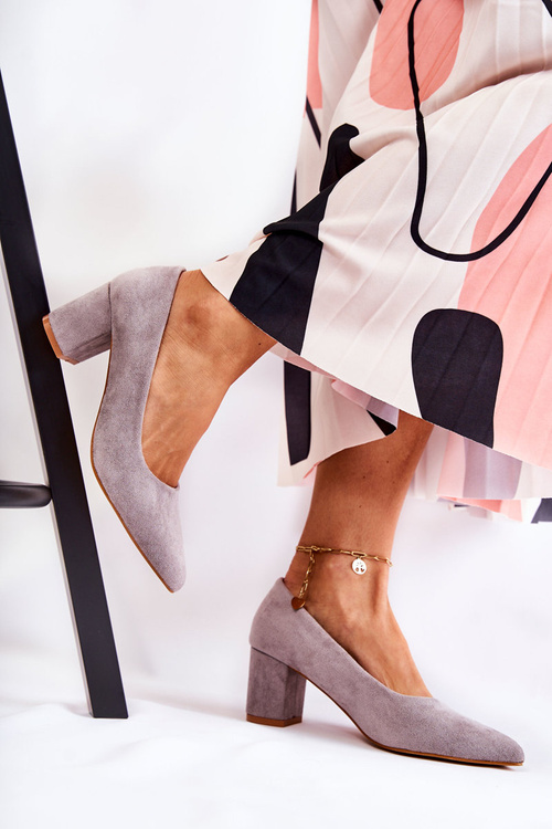 Classic Suede Pumps On A Heel Grey Lency 
