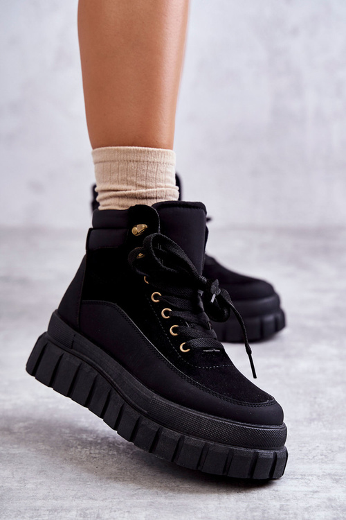 Comfortable Boots On The Platform Black Sanchio