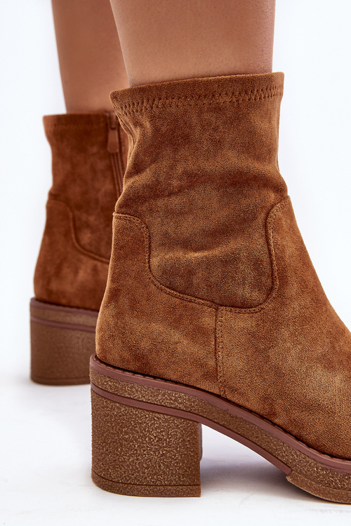 Women's ankle boots with a heel Camel Argastis
