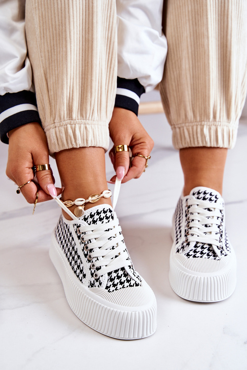 Low Sneakers On Platform White And Black Mischa