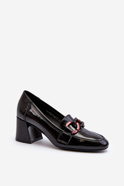 Black Patent Leather Pumps with Chain Paliotte