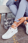 Tenisówki Damskie Wiązane Białe Cross Jeans JJ2R4038C 