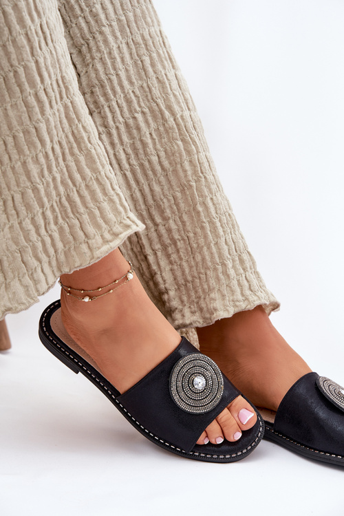 Damskie Klapki Z Ozdobą Płaski Obcas Czarne S.Barski KV51-013